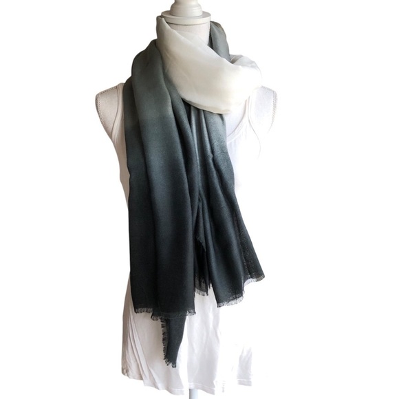 Cushnie CarlyGradient Gray Ombre Scarf - Picture 3 of 4